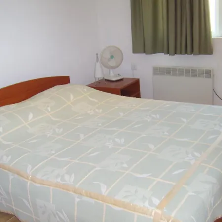 The Luxary With Private Pool Holiday home